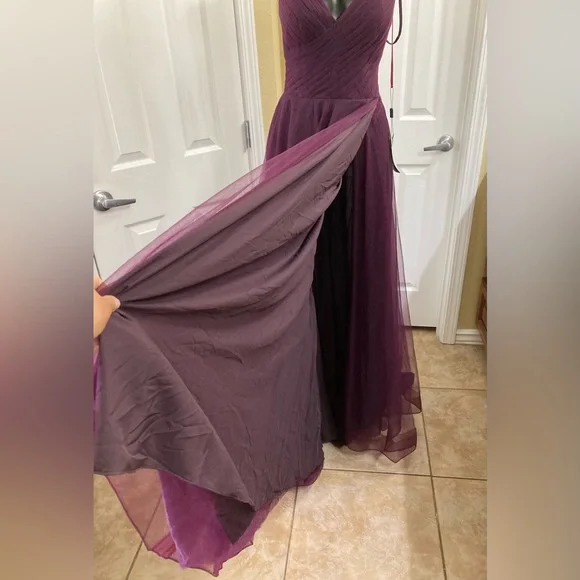 La Femme - 29076 V-Neck Semi-Sheer Bodice Junior Prom Gown NWT Size 6